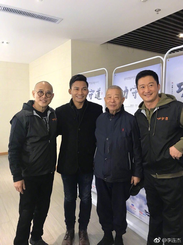 Xót xa trước hình ảnh tiều tụy, lưng còng của Lý Liên Kiệt ở tuổi 54